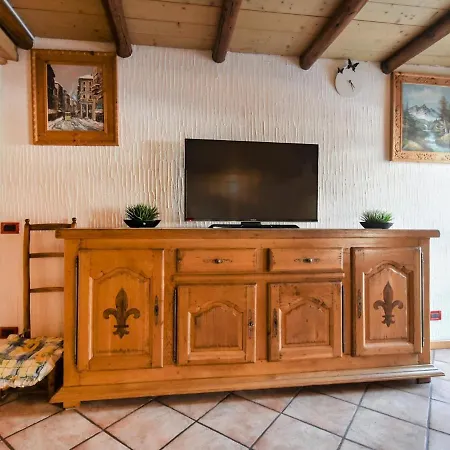 Apartman Santa Lucia-1 By Interhome Valdisotto